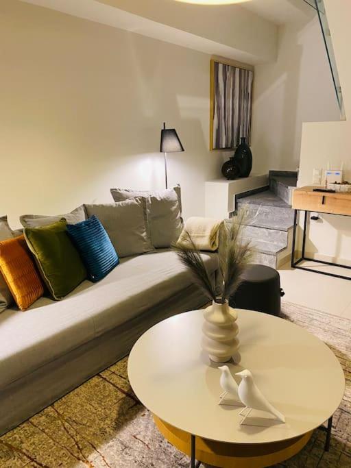 Luxury Maisonette With Shared Pool アテネ エクステリア 写真
